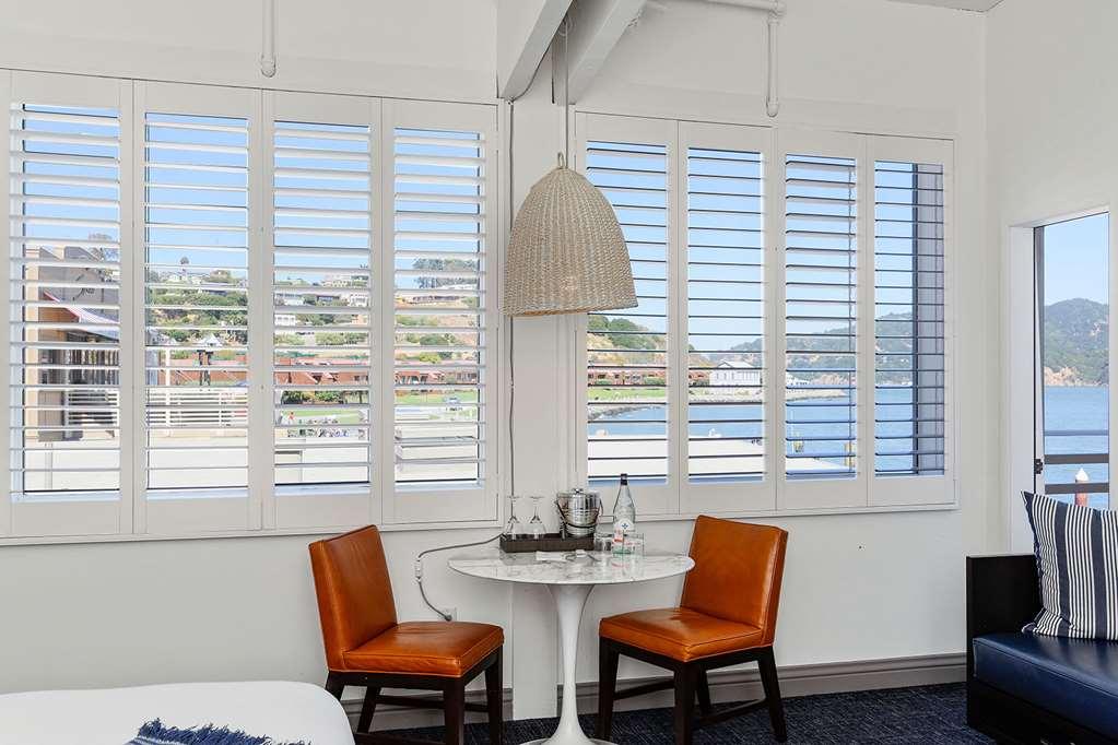 Hotel Waters Edge Tiburon Pokoj fotografie